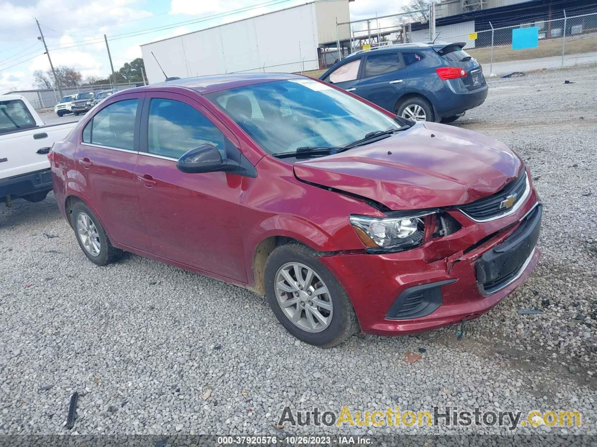 CHEVROLET SONIC LT, 1G1JD5SB2J4112208