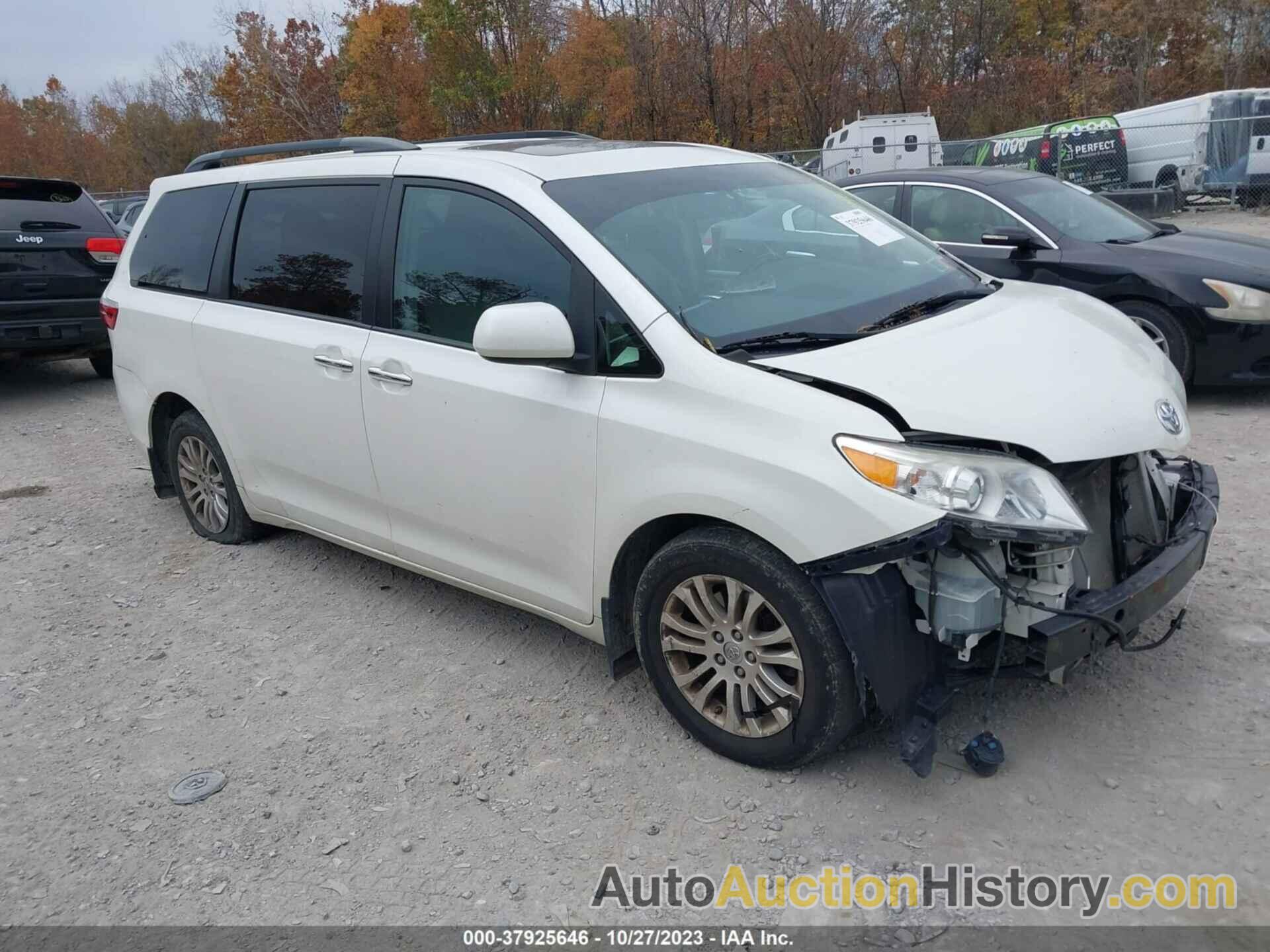 TOYOTA SIENNA XLE/XLE AAS/LTD, 5TDYK3DC1GS759153