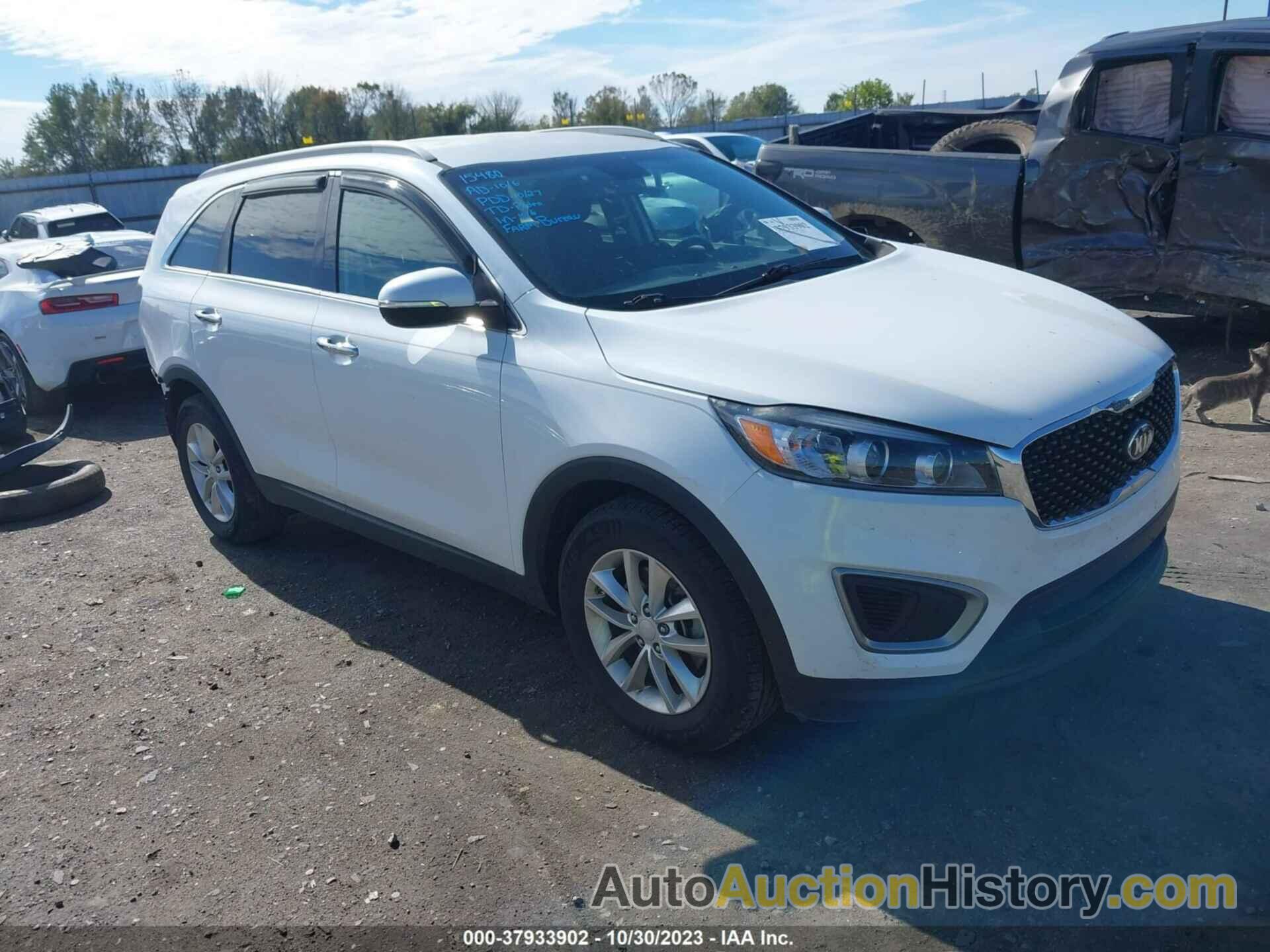 KIA SORENTO LX, 5XYPG4A54GG133912