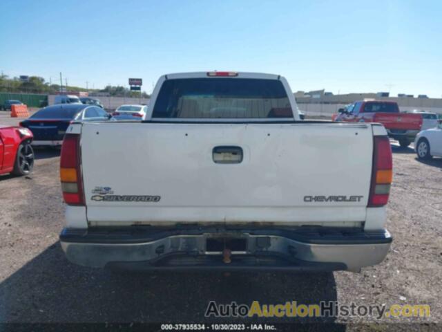 CHEVROLET SILVERADO 1500 LS, 2GCEC19V521323470