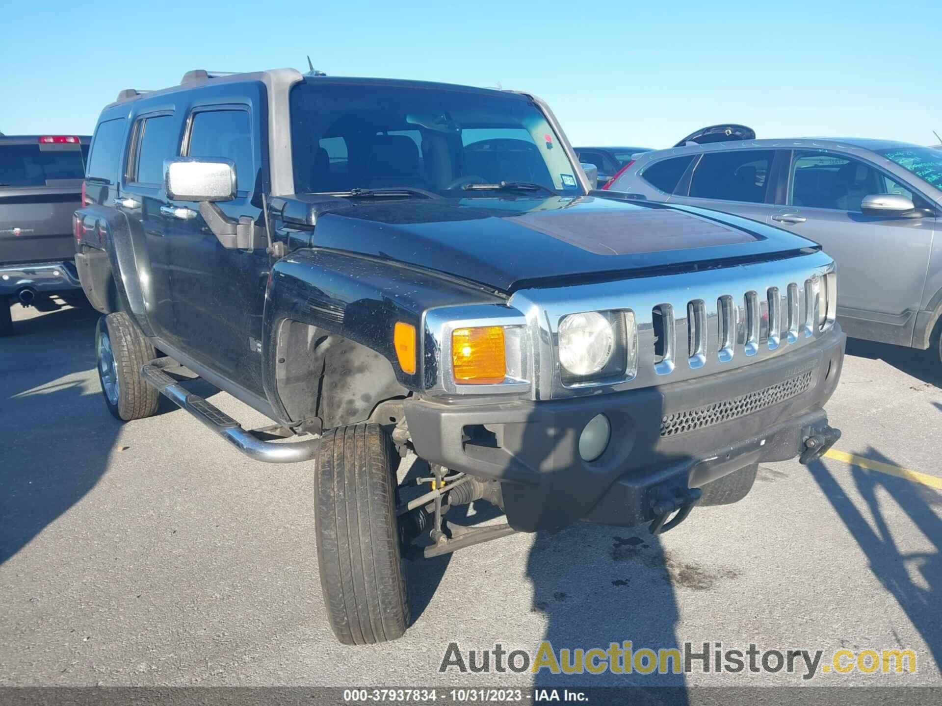 HUMMER H3 SUV, 5GTDN136068312945