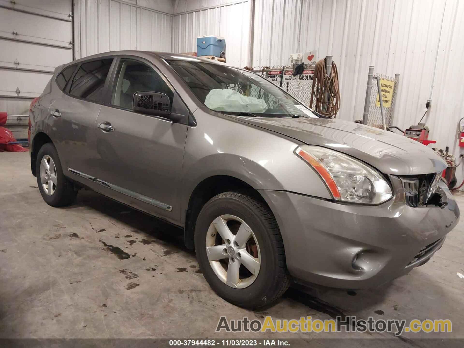 NISSAN ROGUE S, JN8AS5MVXCW395795