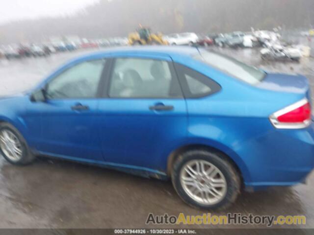 FORD FOCUS SE, 1FAHP3FN2BW195110