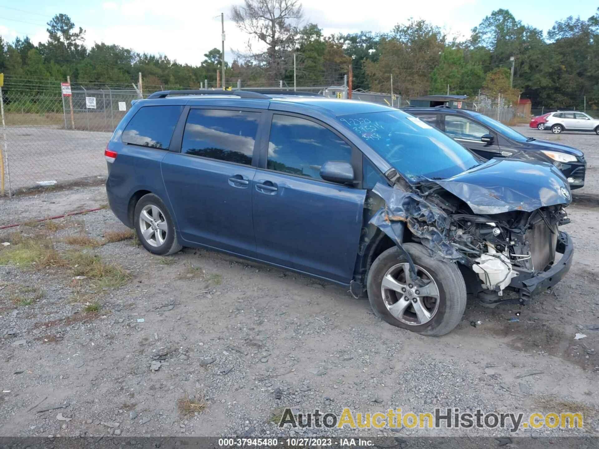 TOYOTA SIENNA LE V6 8 PASSENGER, 5TDKK3DC0ES433458