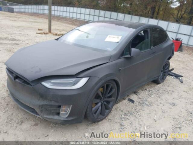 TESLA MODEL X 75D/P100D/100D, 5YJXCBE21JF079547