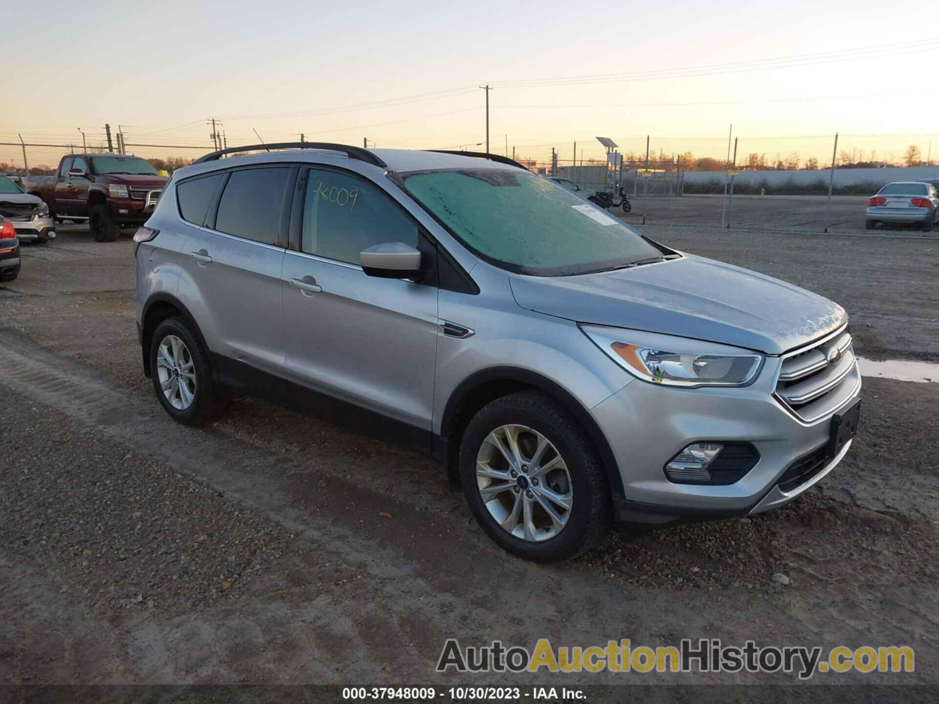 FORD ESCAPE SE, 1FMCU9GD4JUB62105