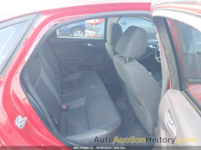 FORD FOCUS SE, 1FADP3F25EL218468