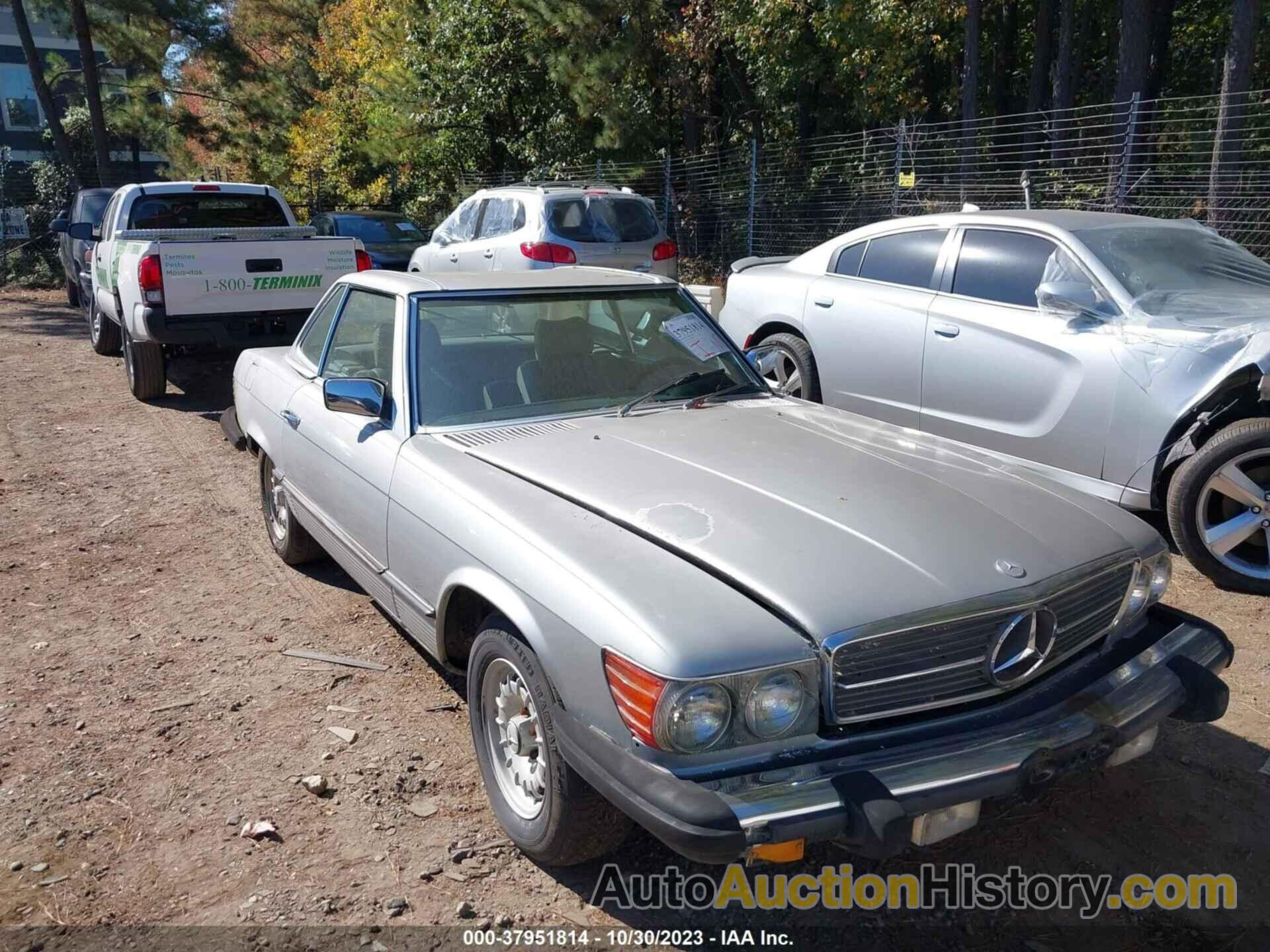 MERCEDES-BENZ 380 SL, WDBBA45A4EA003014