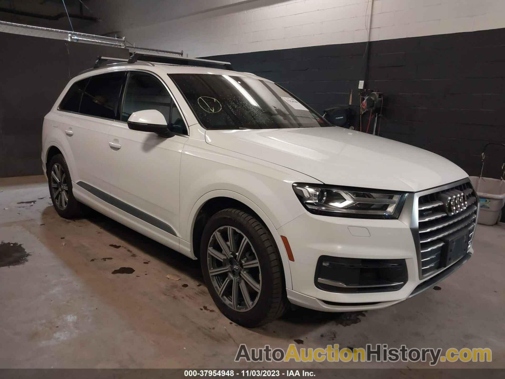 AUDI Q7 3.0T PREMIUM, WA1LAAF73JD010708