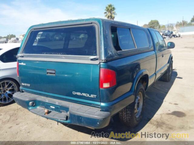 CHEVROLET S-10 LS, 1GCDT19X1W8167945