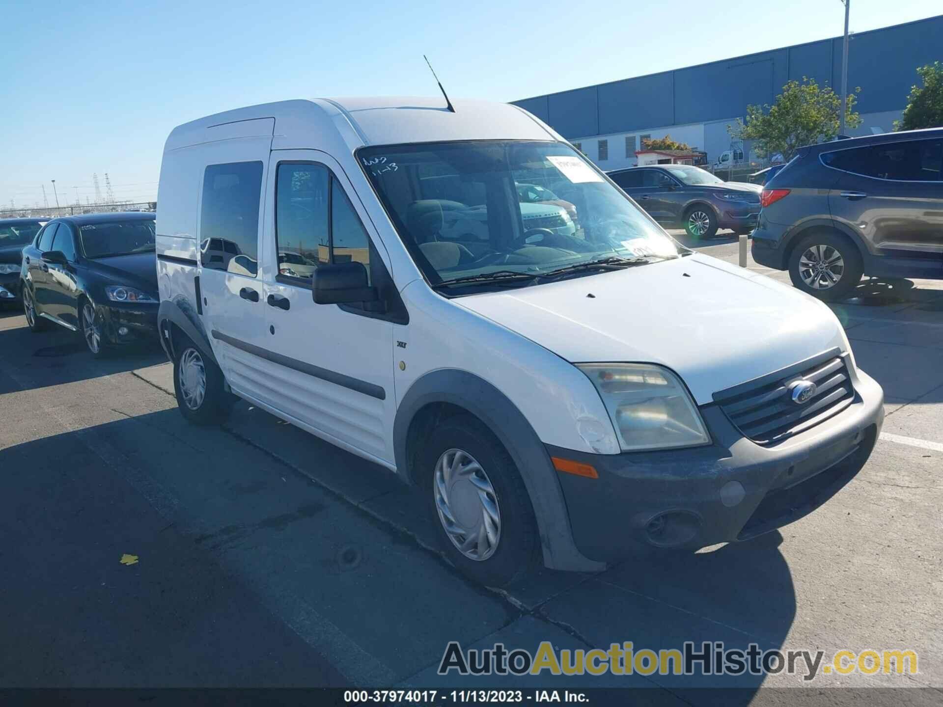 FORD TRANSIT CONNECT XLT, NM0LS6BN3AT018430