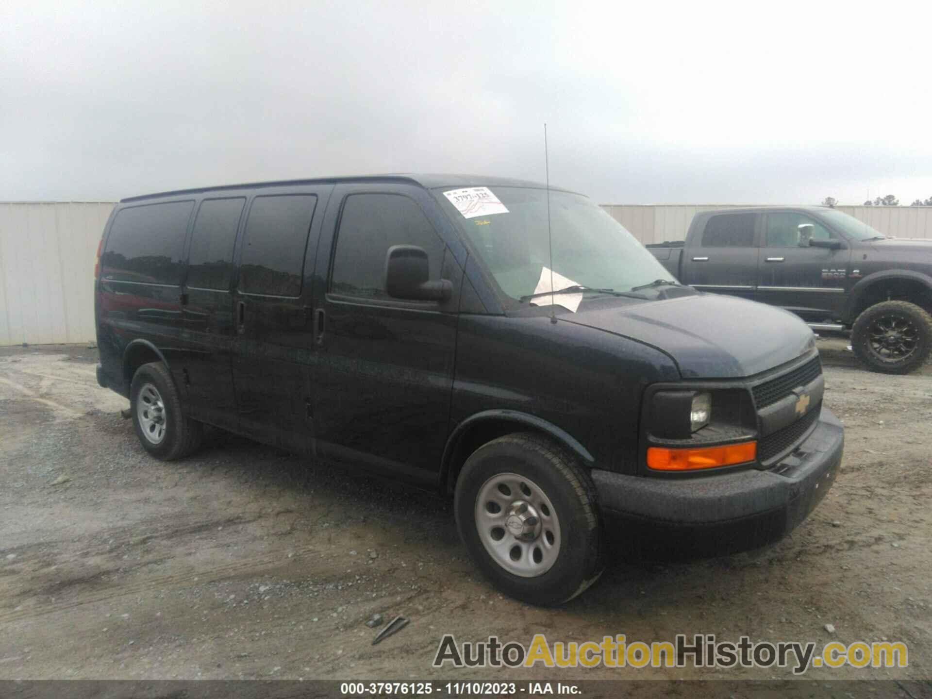 CHEVROLET EXPRESS G1500 LS, 1GNSGBF41E1179457