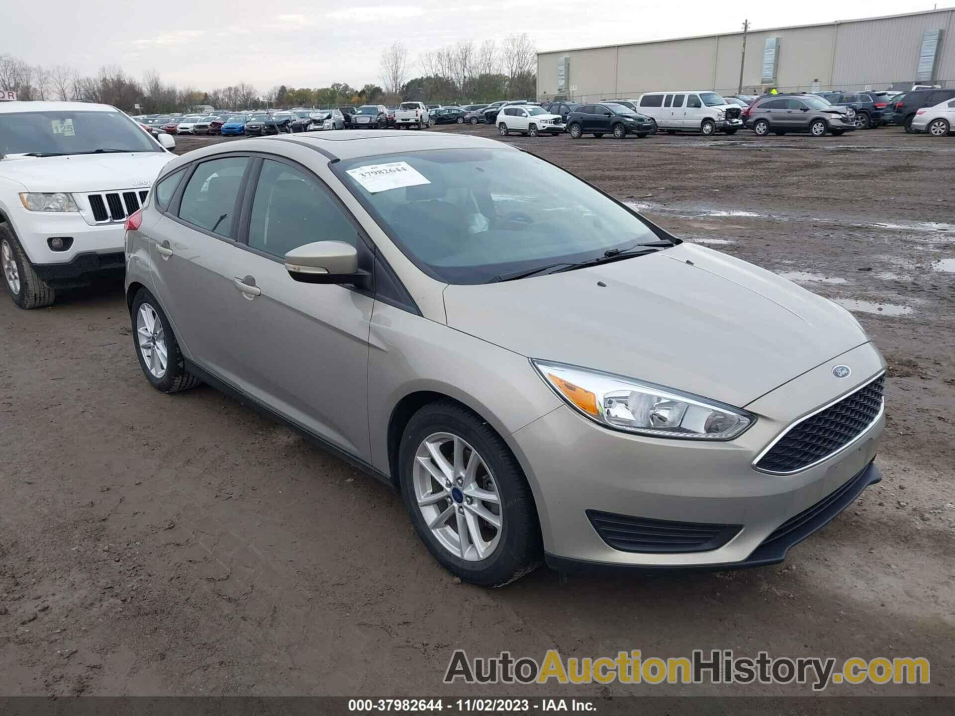 FORD FOCUS SE, 1FADP3K22FL201697