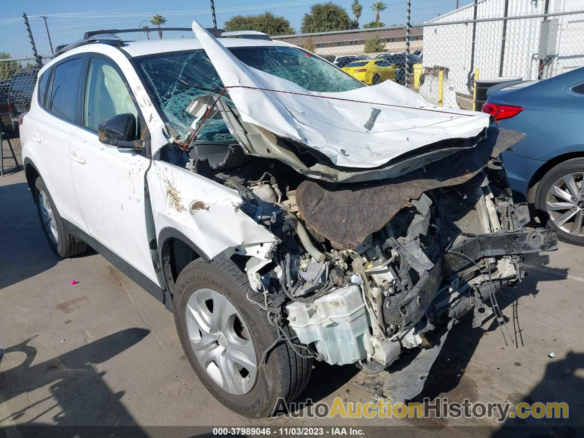 TOYOTA RAV4 LE, JTMZFREV4ED039799