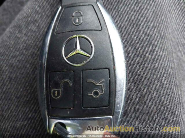 MERCEDES-BENZ CLA 250, WDDSJ4GB2GN392728