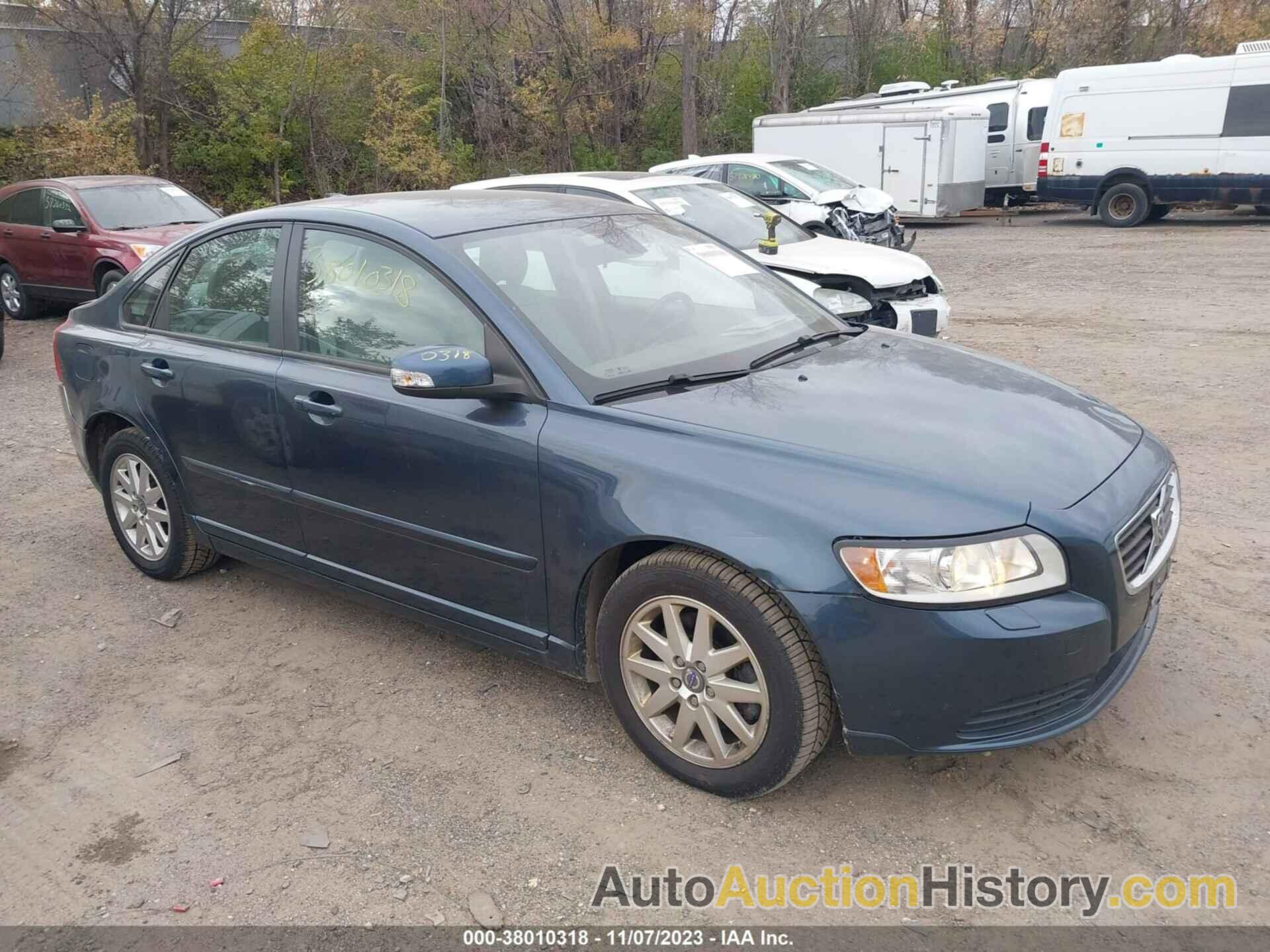 VOLVO S40 2.4L, YV1MS382692455384