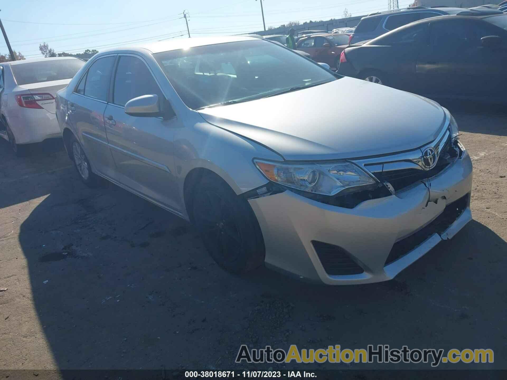 TOYOTA CAMRY LE, 4T4BF1FK5ER346326