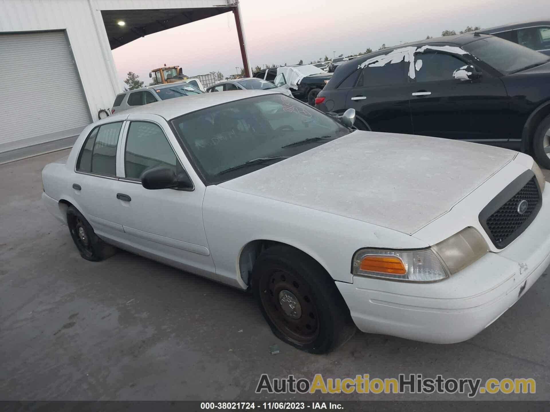 FORD CROWN VICTORIA POLICE/POLICE INTERCEPTOR, 2FAFP71V38X119351