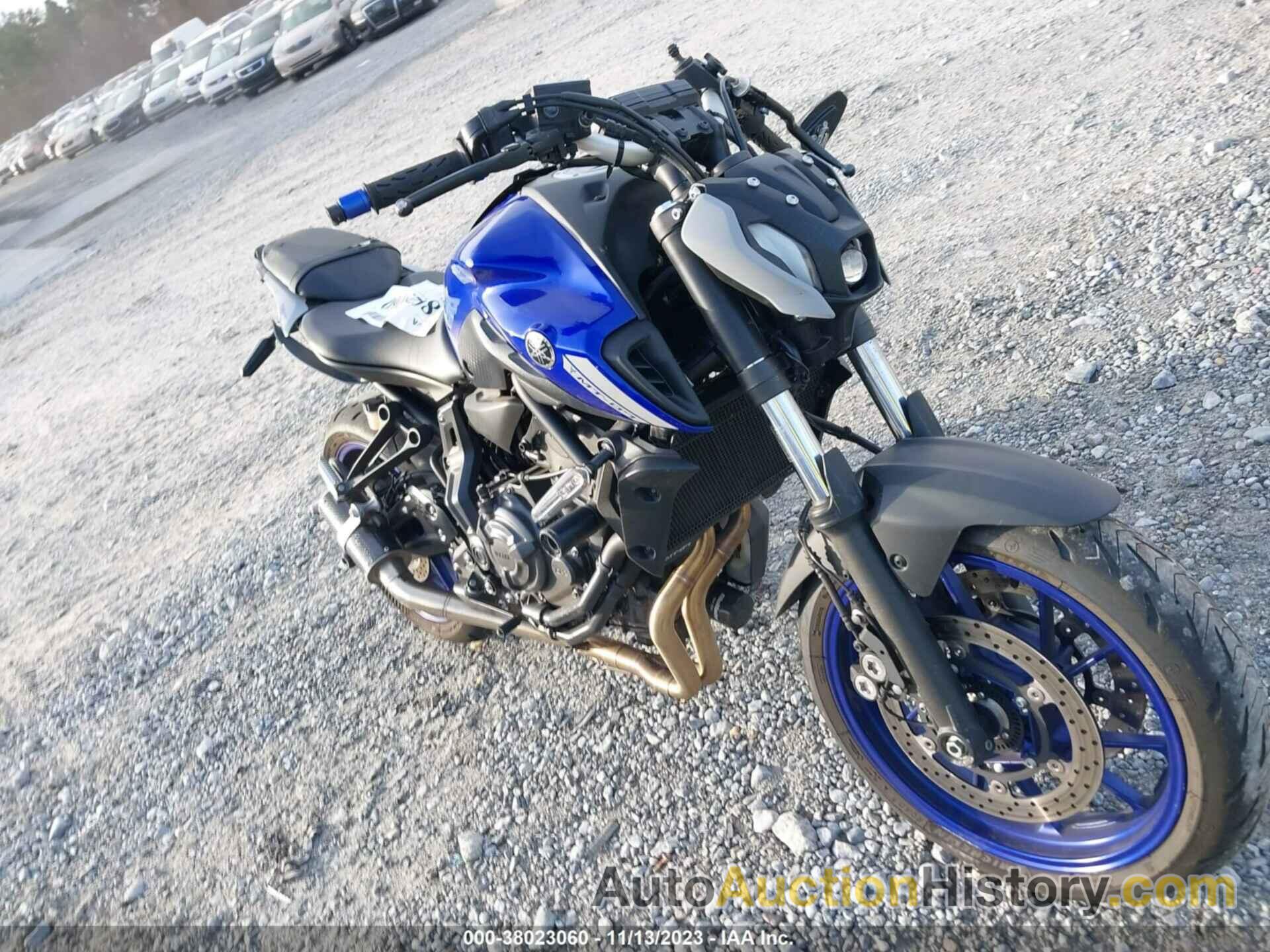 YAMAHA MT07, JYARM32E8MA001172