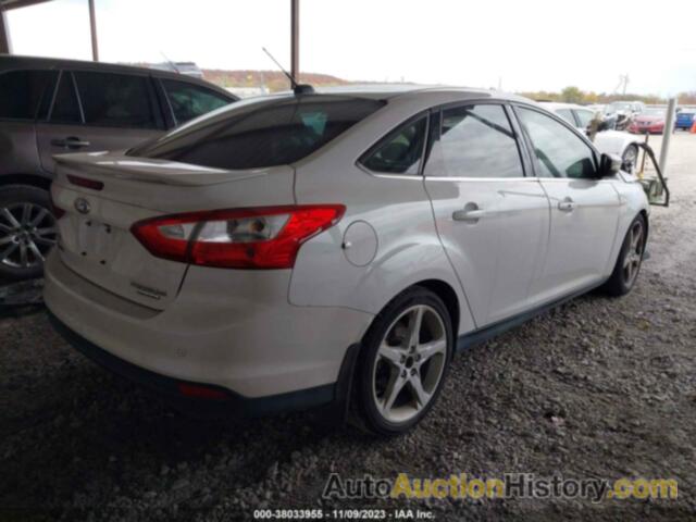 FORD FOCUS TITANIUM, 1FADP3J21DL241039