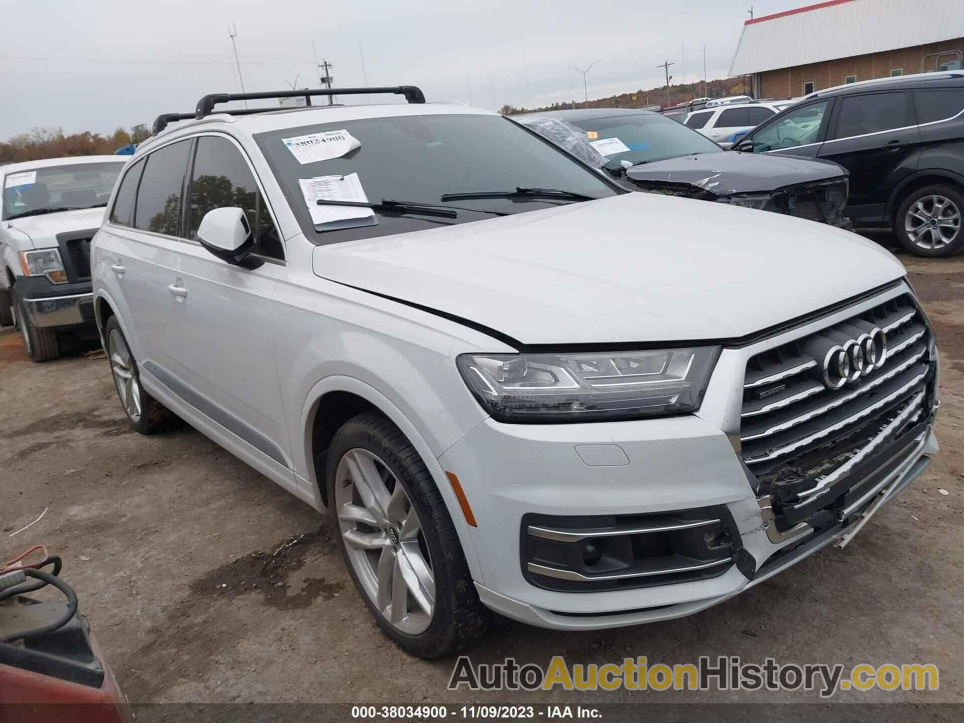 AUDI Q7 PRESTIGE, WA1VAAF74JD021192