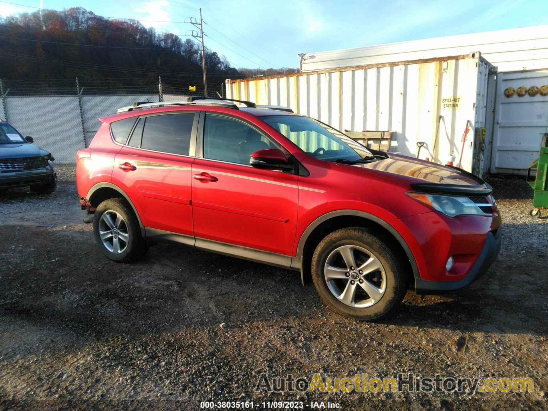 TOYOTA RAV4 XLE, 2T3RFREV7FW350891