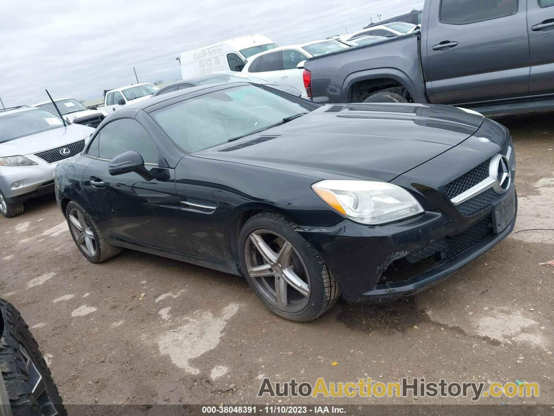 MERCEDES-BENZ SLK 250, WDDPK4HA4EF074710