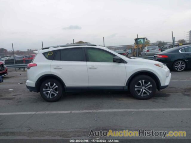 TOYOTA RAV4 LE, JTMBFREV8HD204954