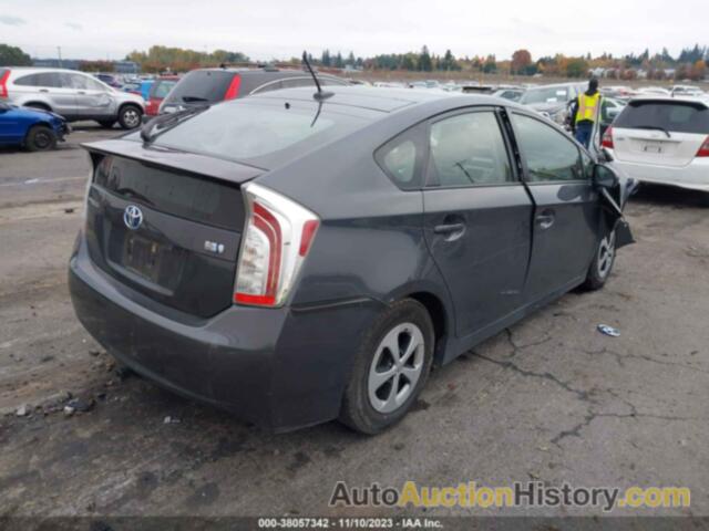 TOYOTA PRIUS FOUR, JTDKN3DU1C5385990