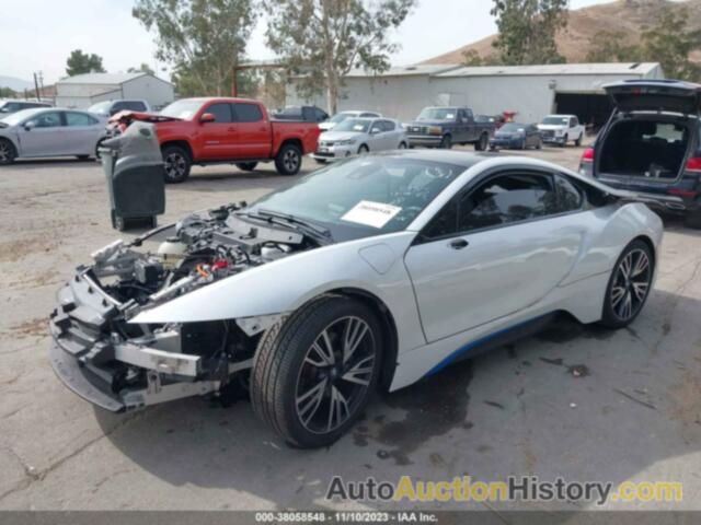 BMW I8, WBY2Z2C55GV676246