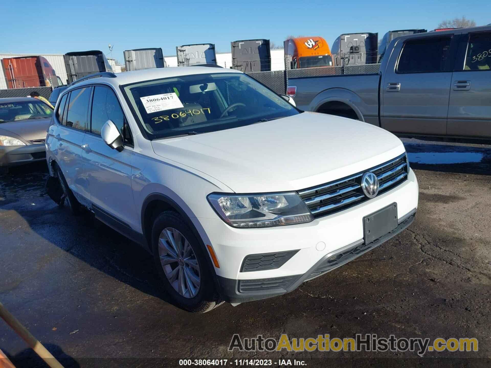 VOLKSWAGEN TIGUAN S, 3VV1B7AX5KM172819