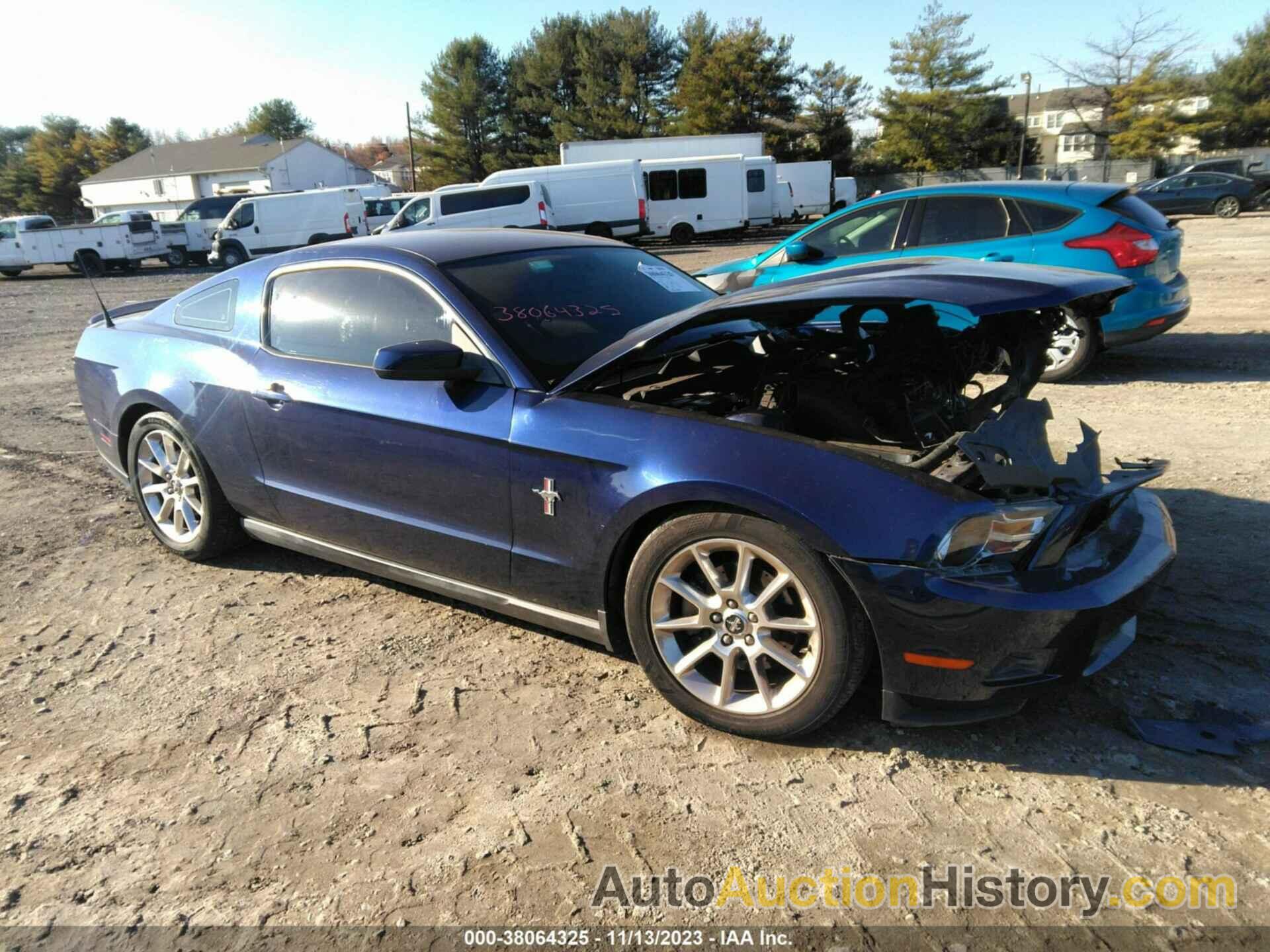 FORD MUSTANG V6 PREMIUM, 1ZVBP8AM2B5150859