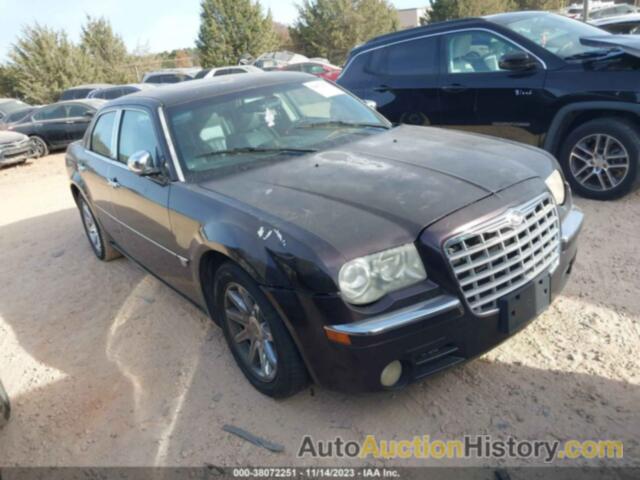 CHRYSLER 300C, 2C3JA63H05H135749