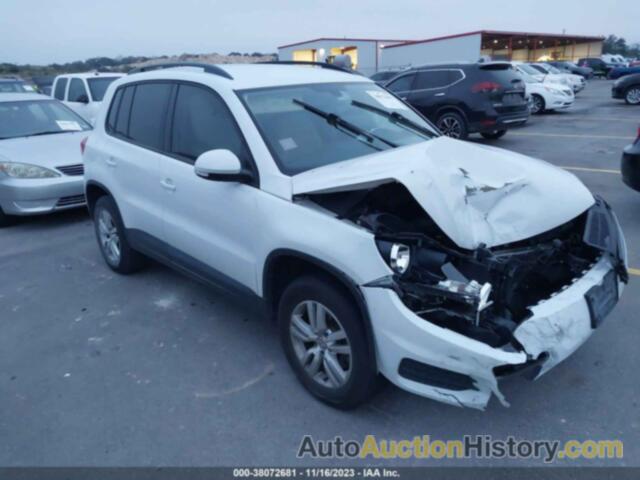 VOLKSWAGEN TIGUAN S, WVGAV7AX5GW548105