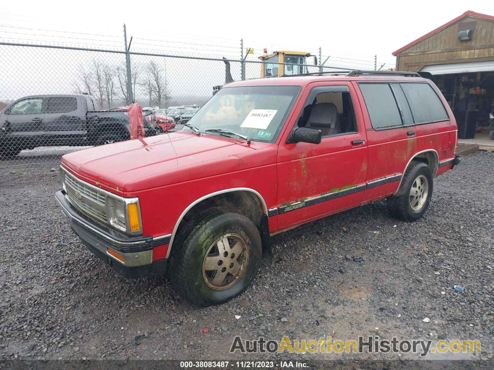 CHEVROLET BLAZER S10, 1GNDT13W1N2222290