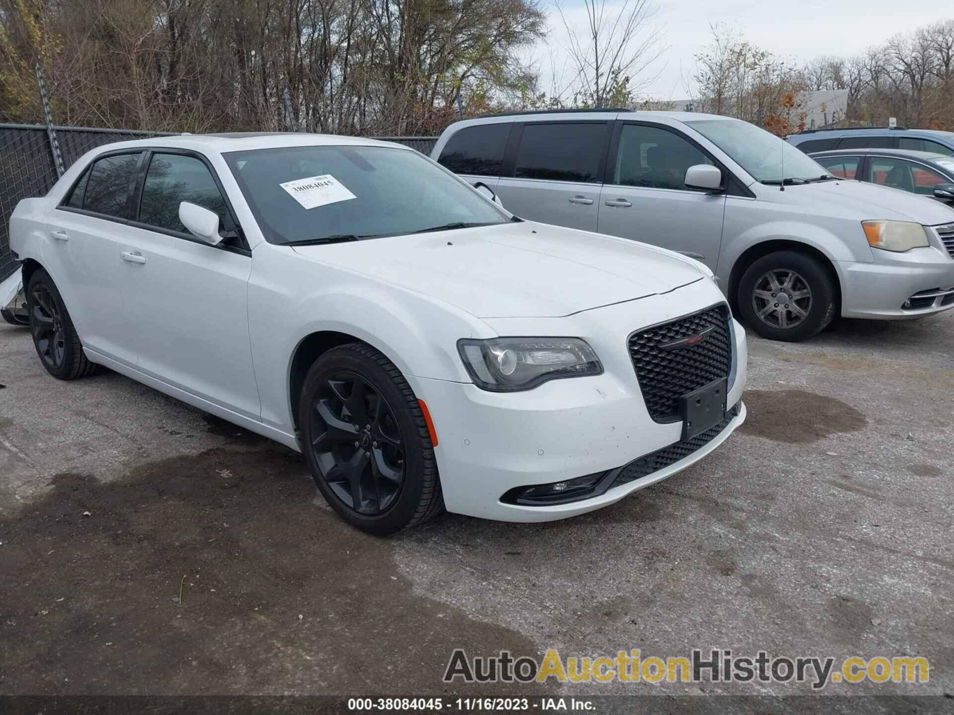 CHRYSLER 300 300 S, 2C3CCABG3NH184412