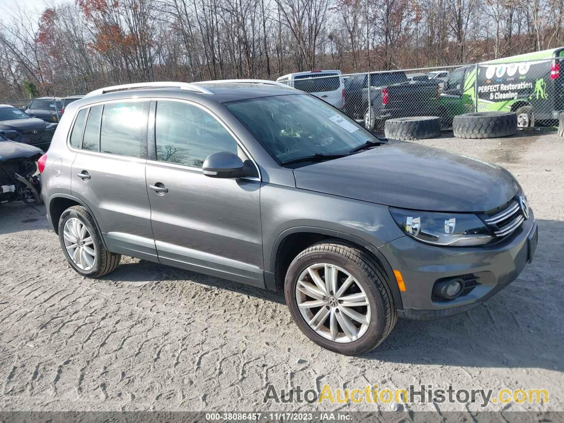 VOLKSWAGEN TIGUAN SE, WVGBV7AX7CW080876