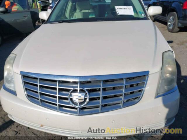 CADILLAC DTS 1SD, 1G6KD57Y29U131204