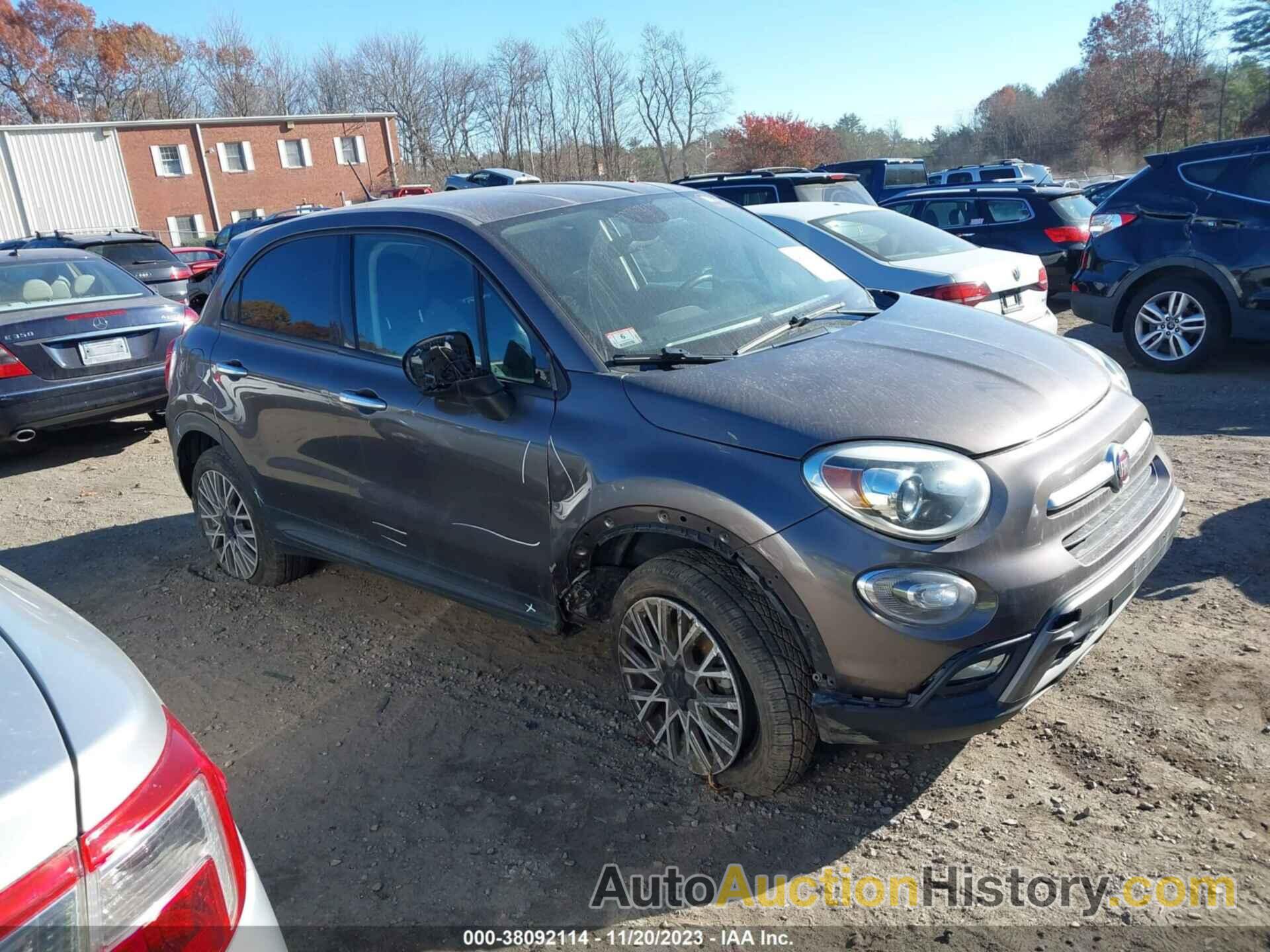 FIAT 500X TREKKING, ZFBCFYCT0GP337538