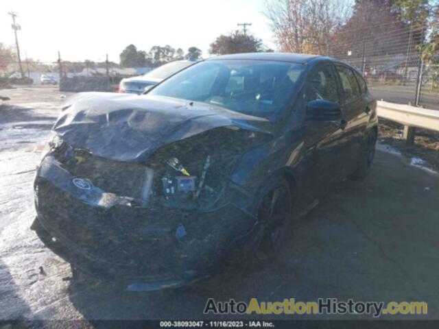 FORD FOCUS ST, 1FADP3L95DL166436