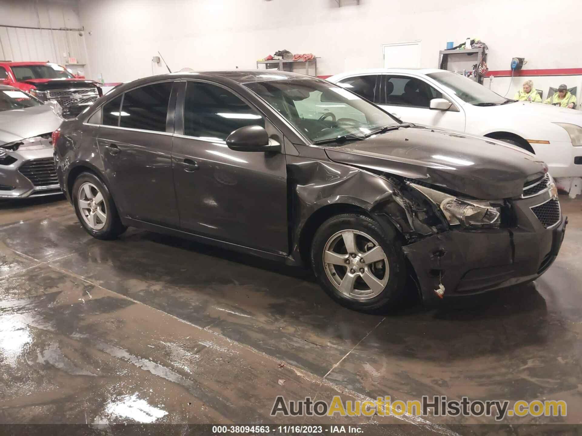 CHEVROLET CRUZE 1LT AUTO, 1G1PC5SB0E7135164