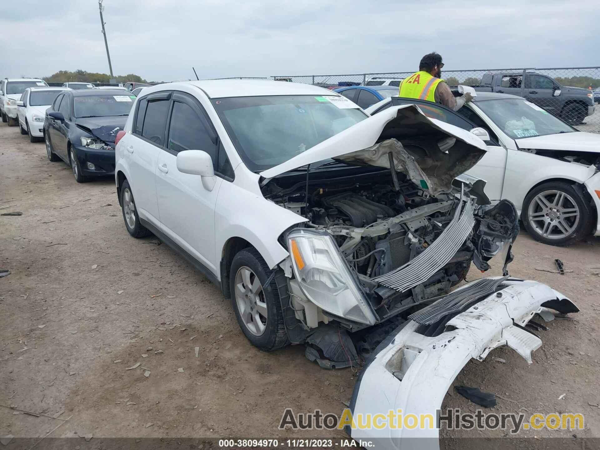 NISSAN VERSA 1.8 S, 3N1BC1CP3CK216780