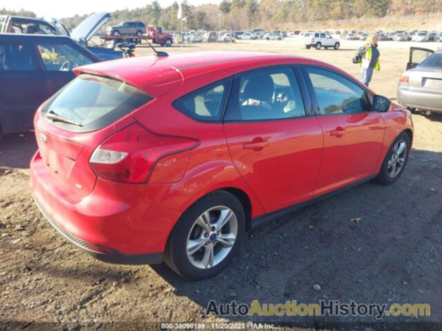 FORD FOCUS SE, 1FADP3K29EL177235