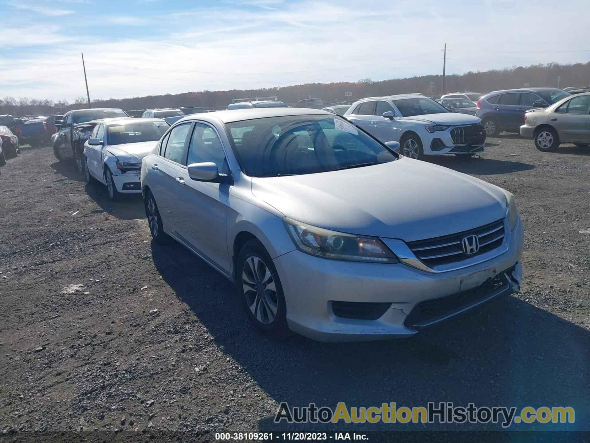 HONDA ACCORD LX, 1HGCR2E32DA168547