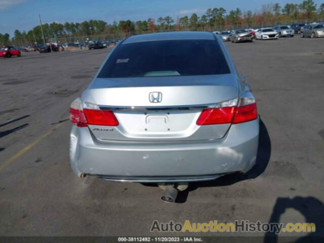 HONDA ACCORD LX, 1HGCR2F35DA032427