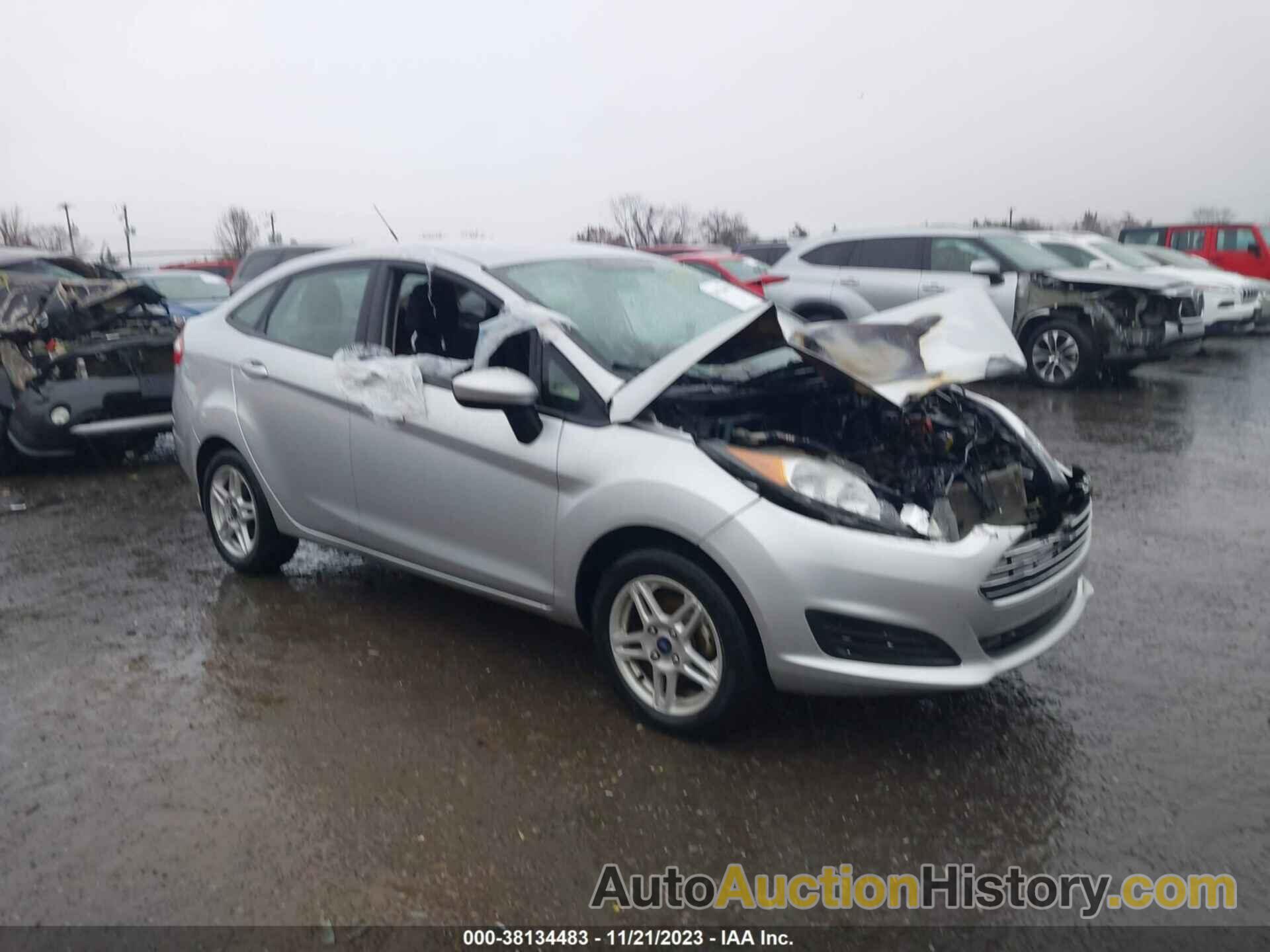 FORD FIESTA SE, 3FADP4BJ1JM127970