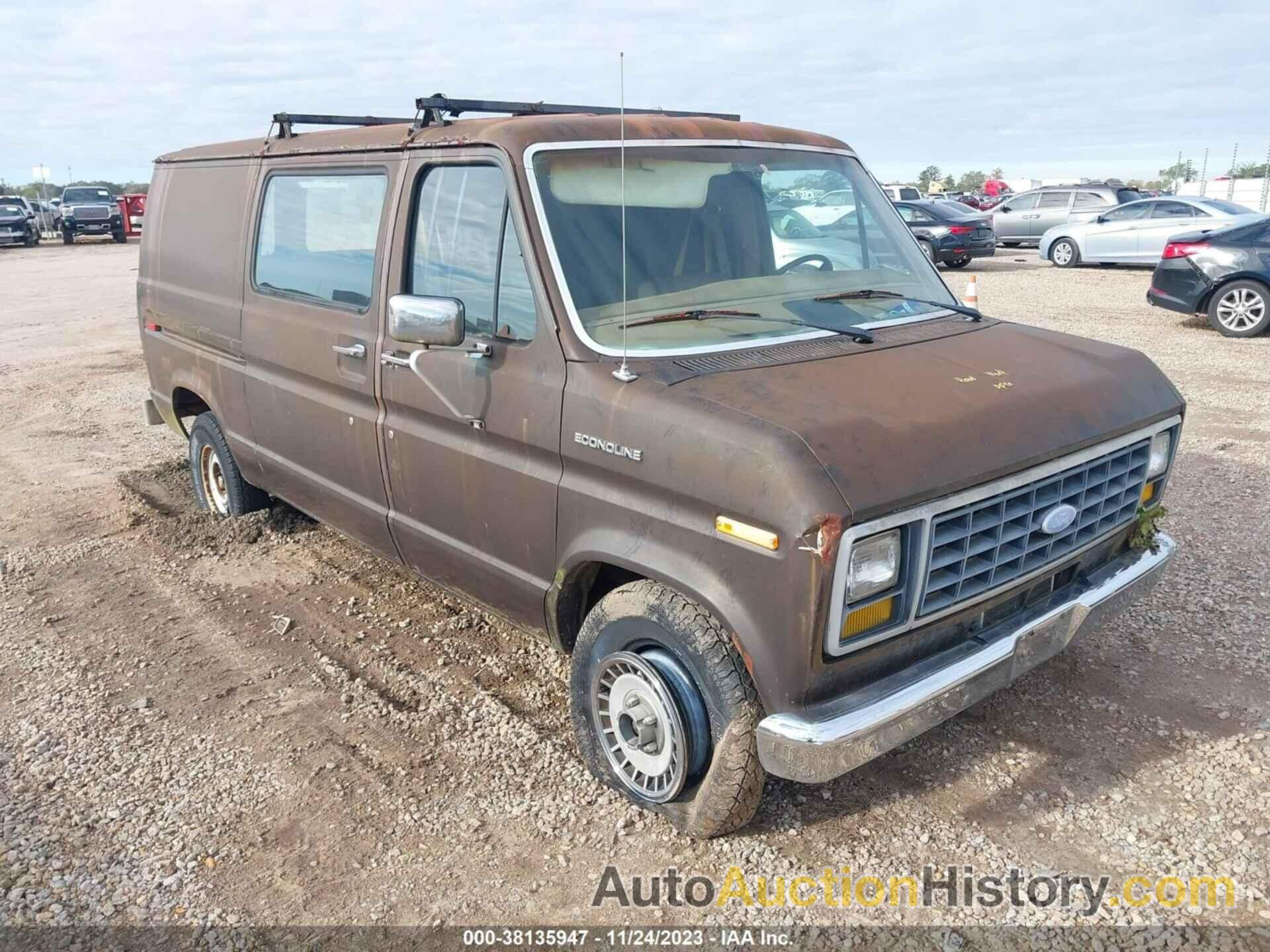 FORD ECONOLINE E100 VAN, 1FTDE04Y7DHB21537