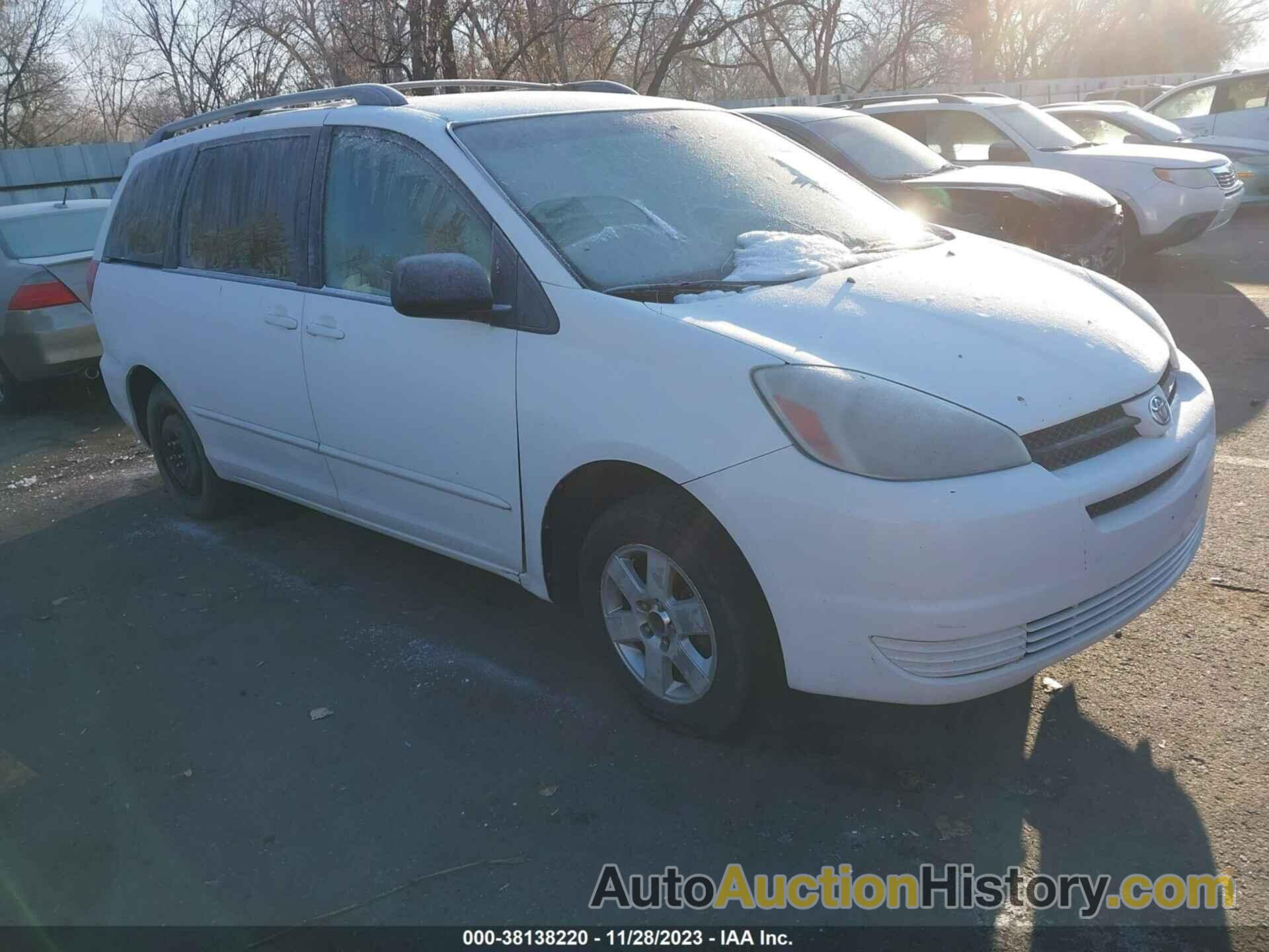 TOYOTA SIENNA LE, 5TDZA23CX4S085955