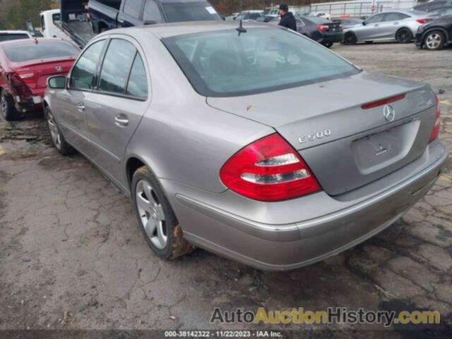 MERCEDES-BENZ E 500, WDBUF70J86A847710