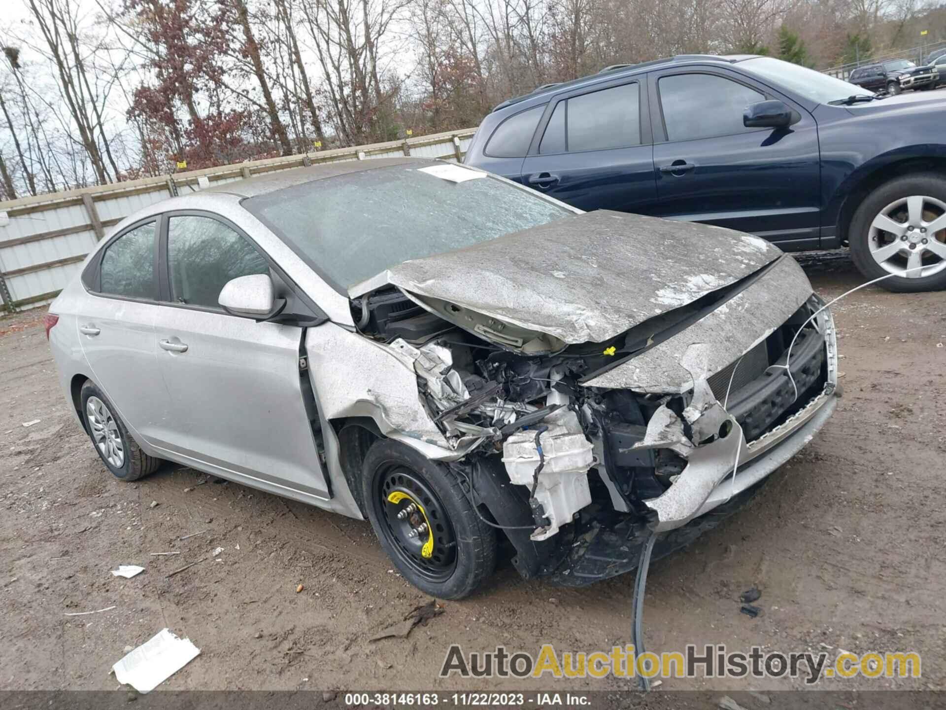 HYUNDAI ACCENT SE, 3KPC24A33JE017956